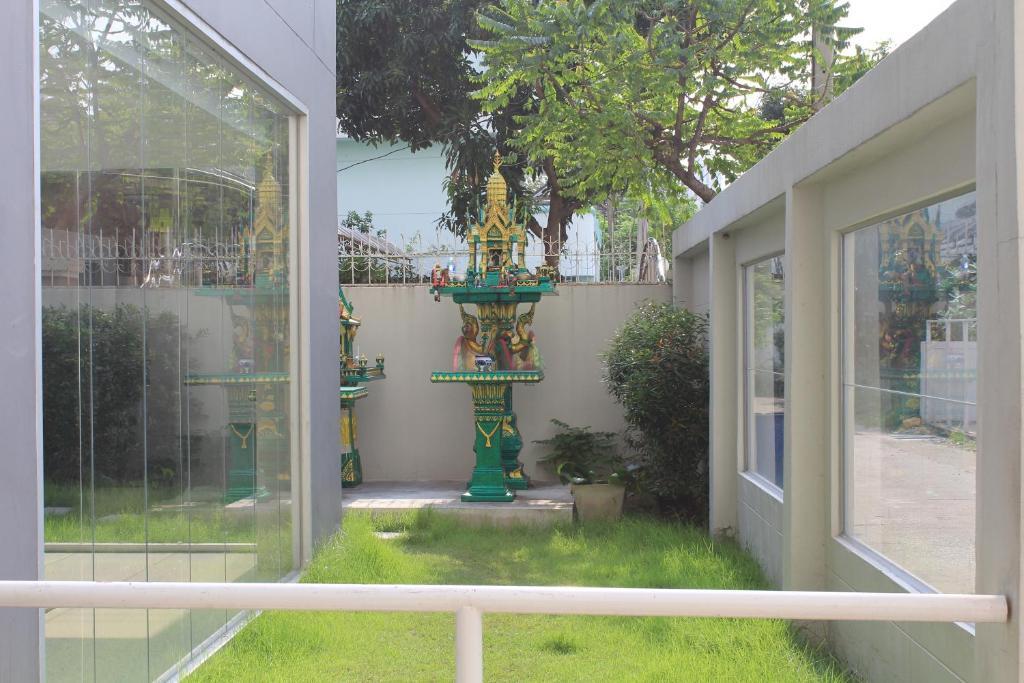 Utd Apartments Sukhumvit Ban Khlong Nang Li Ngoại thất bức ảnh