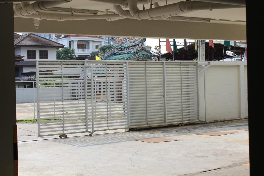 Utd Apartments Sukhumvit Ban Khlong Nang Li Ngoại thất bức ảnh