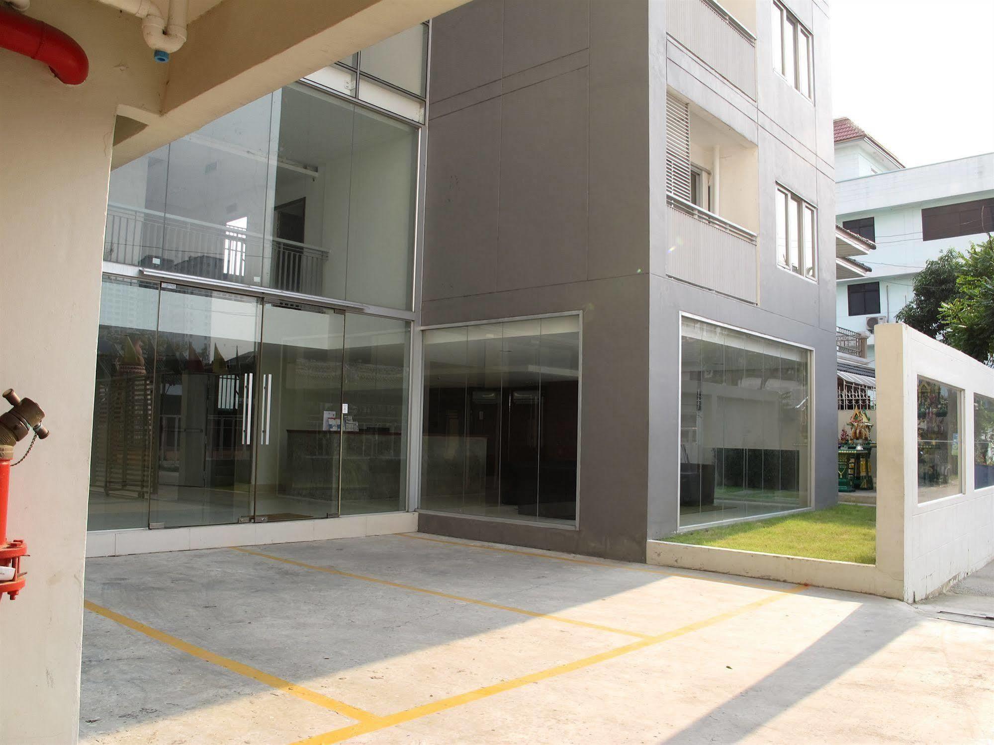 Utd Apartments Sukhumvit Ban Khlong Nang Li Ngoại thất bức ảnh